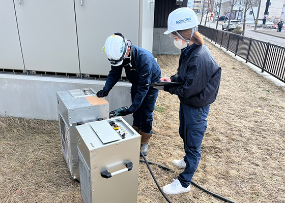 試験機
