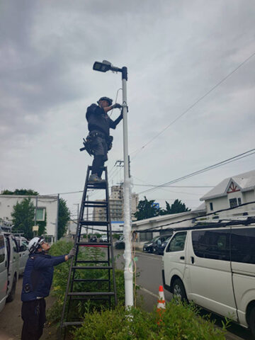 電気工事作業2
